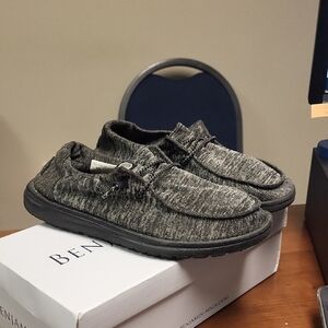 Hey Dude Women's Black and Gray Sneakers